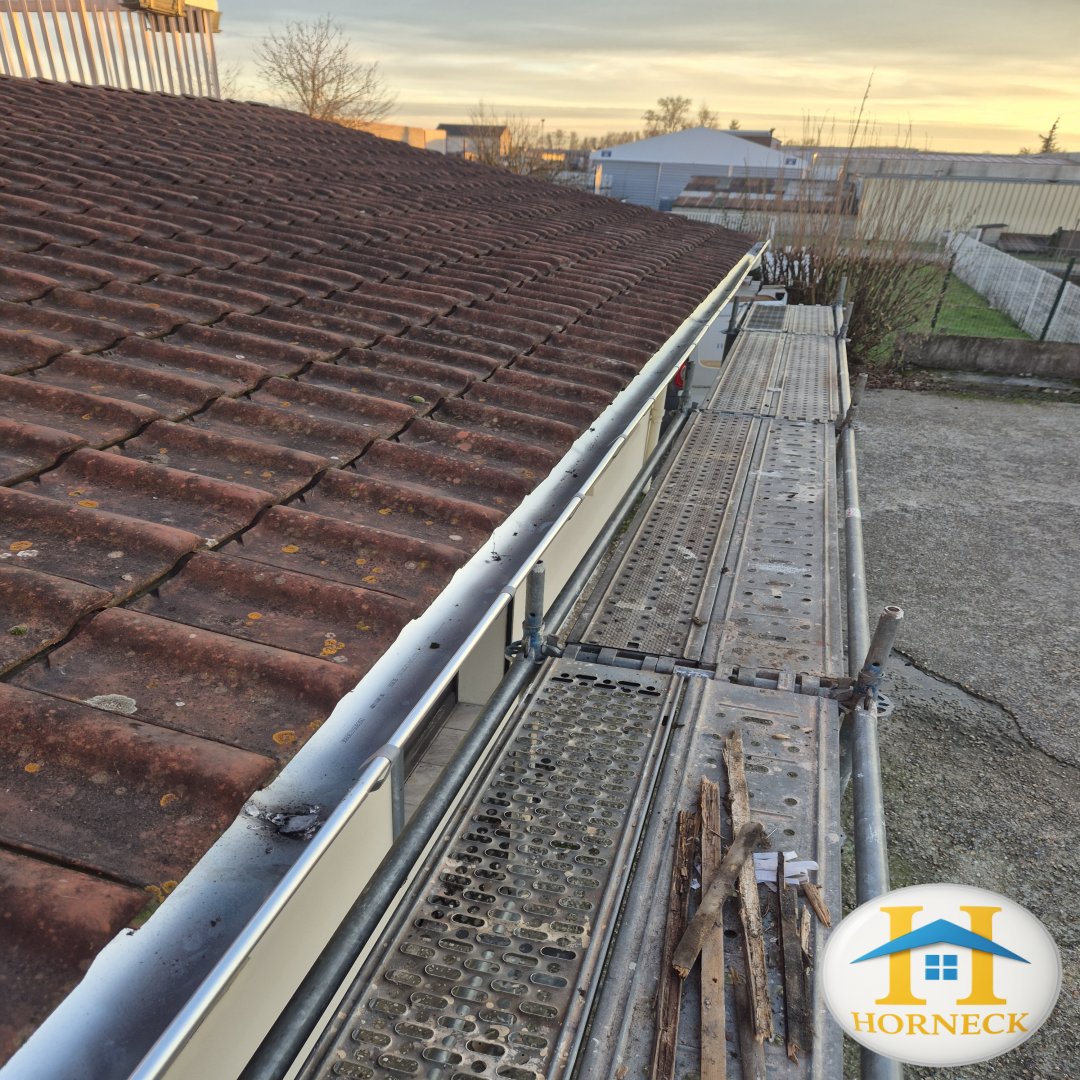 zinguerie courtry rénovation gouttière zinc