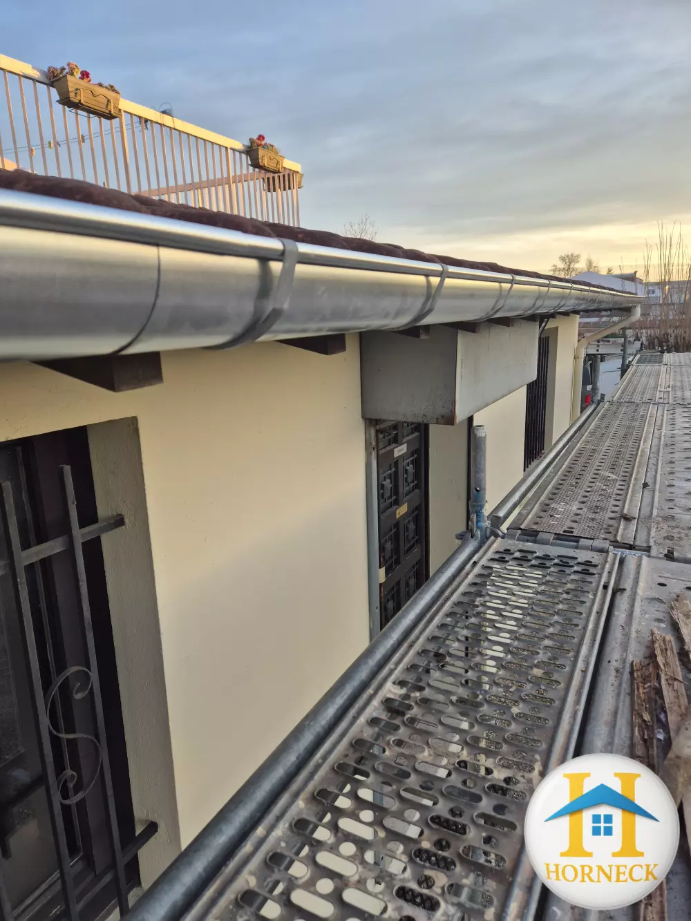 Remplacement gouttière zinc sur mesure